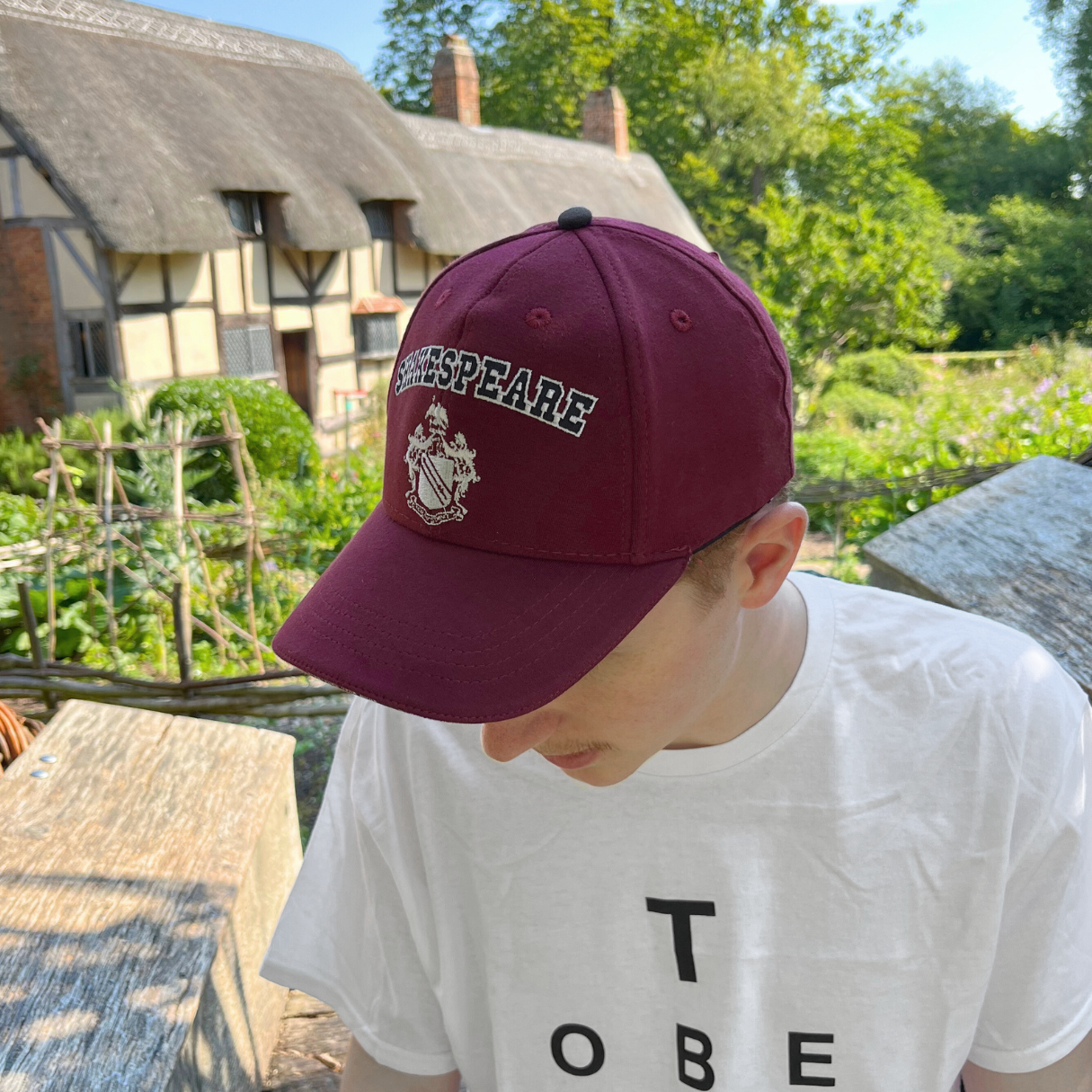 Maroon baseball cap store