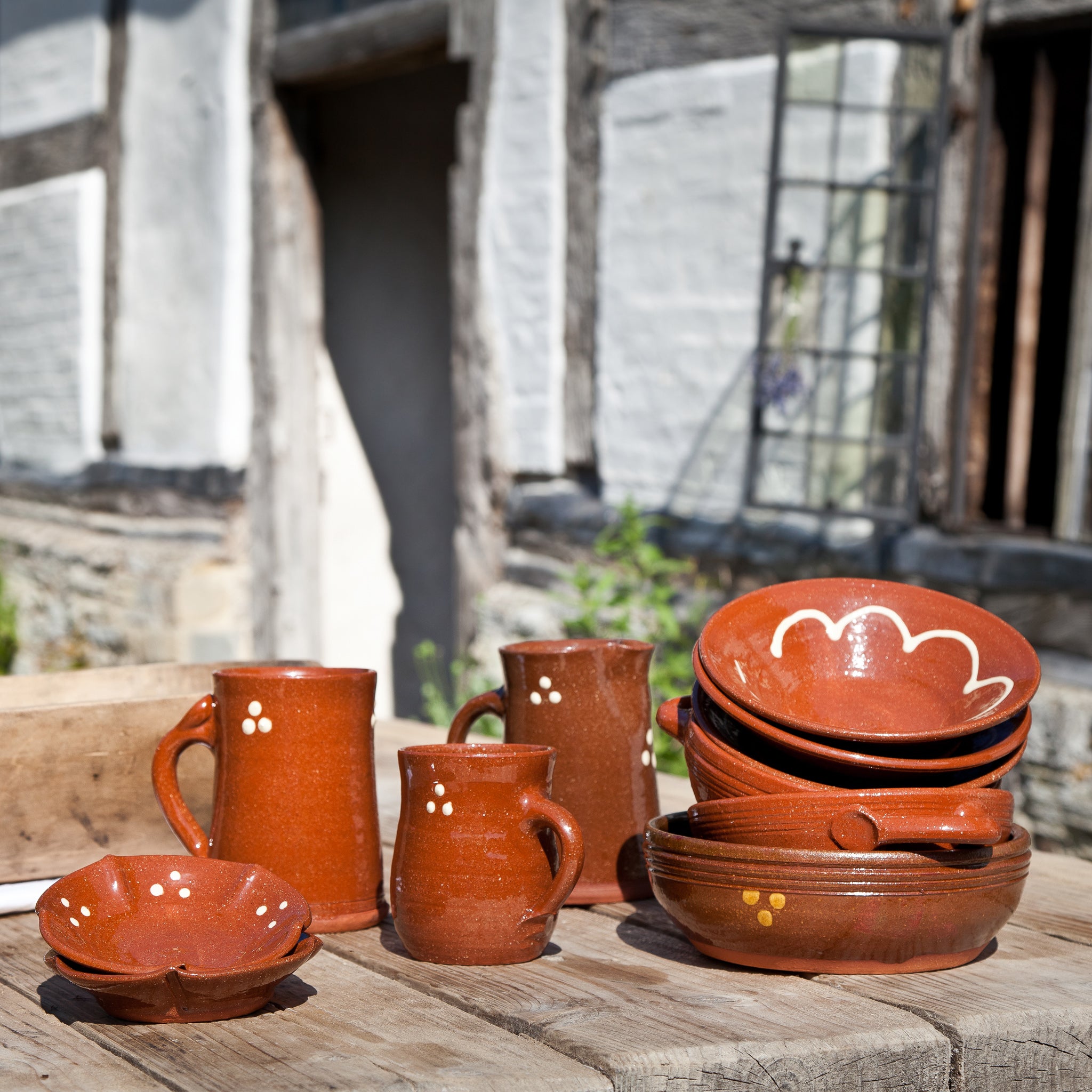 Whichford Pottery Serving Bowl Shakespeare Shop